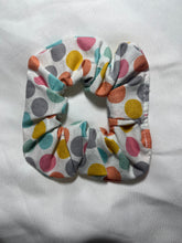 Load image into Gallery viewer, Spring Dots Scrunchie
