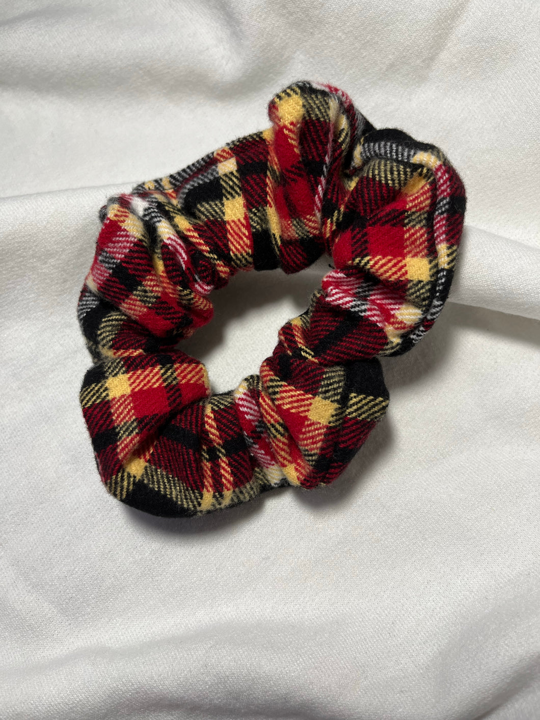 Ivy Flannel Scrunchie